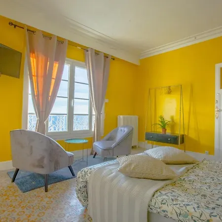 Le Rocher Homestay *
